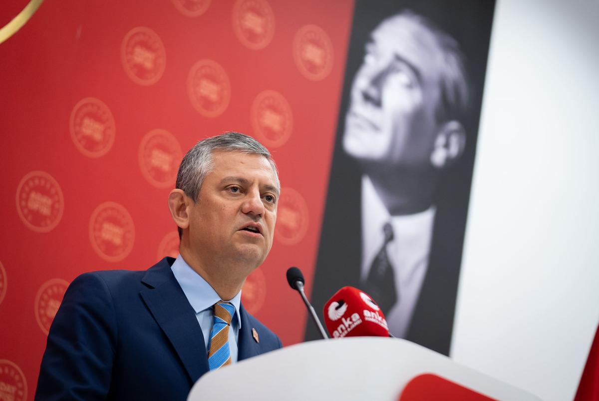 Özgür Özel den baskın seçim iddialarıyla ilgili açıklama: "Getirsinler sandığı..." 2