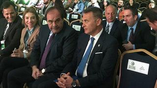 Fikret Orman ve Yıldırım Demirören Uluslararası Futbol Ekonomi Forumu'nda bir araya geldi