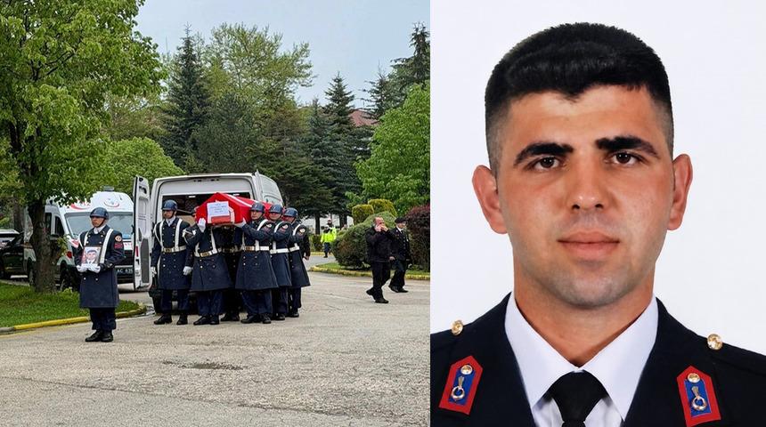Kalp krizi ge&ccedil;irip hayatını kaybeden &uuml;steğmenin &ouml;ğrencilere burs aradığına dair mesajları ortaya &ccedil;ıktı