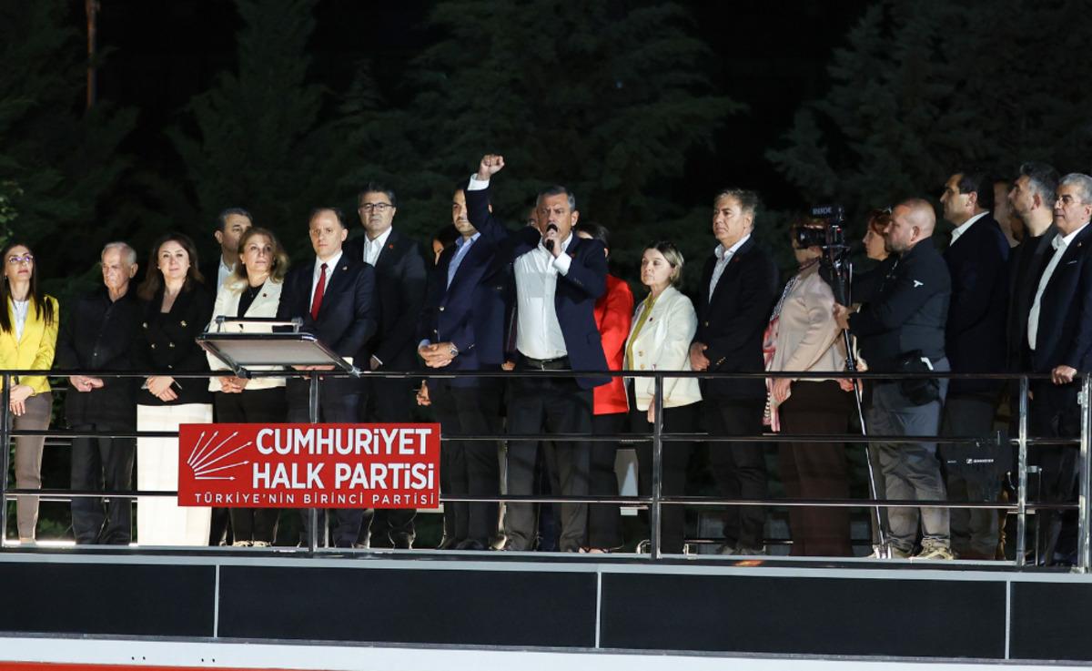 T&uuml;rkiye tarihinde bir ilk! Şimdi ne olacak? G&ouml;zler &Ouml;zel ve Kılı&ccedil;daroğlu nun atacağı adımlarda 1