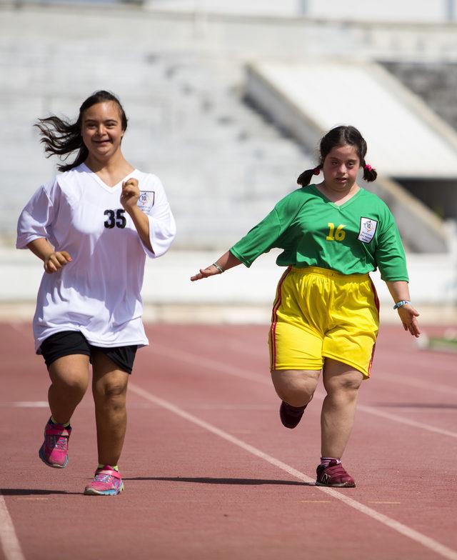 Uluslararası Özel Atletizm Oyunları KKTC’de başladı.