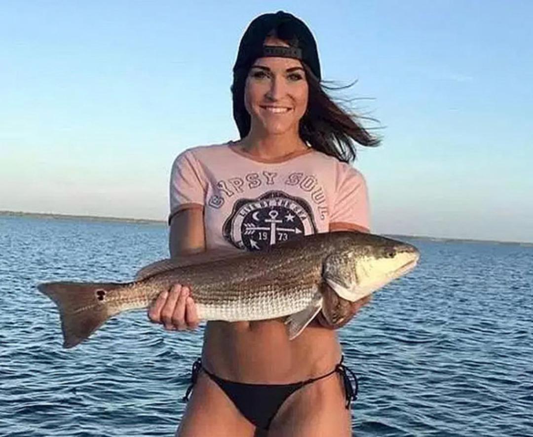 Bir &ouml;ğretmen-&ouml;ğrenci ilişkisi daha! Sapkınlık yayılıyor...