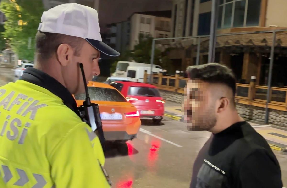 Polise yalvardı, küfredip kaçtı: "Sevgilimin yanında beni bozma" 2