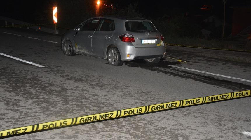 'Dur' ihtarına uymayan araca polis ateş açtı: 1 kadın öldü