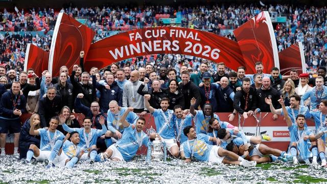 Bir devir sona eriyor! Manchester City'de Guardiola görevi bırakıyor