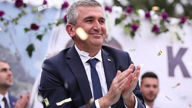 Akçakoca Belediye Başkanı Albayrak irtikap suçundan gözaltına alındı