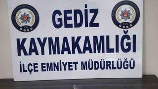 Gediz’de polis uyuşturucuya geçit vermiyor