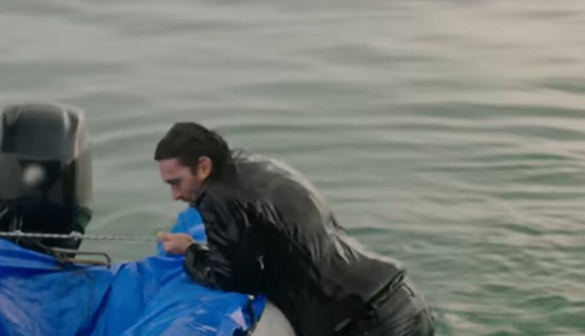 Taşacak Bu Deniz Adil öldü mü? Ulaş Tuna Astepe diziden ayrılıyor mu? 1