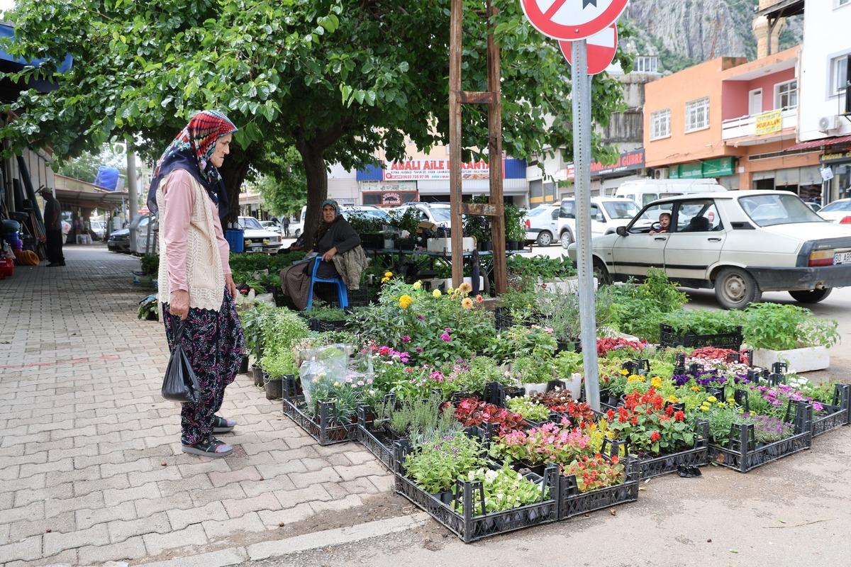 Yayla sezonu öncesi yoğun talep: 10 ile 30 TL arasında satılıyor! 1
