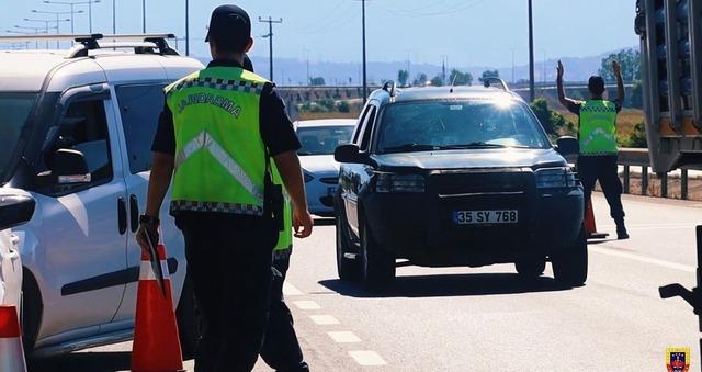 Kurban Bayramı&rsquo;nda 2 bin 563 polis ve jandarma g&ouml;rev yapacak 1