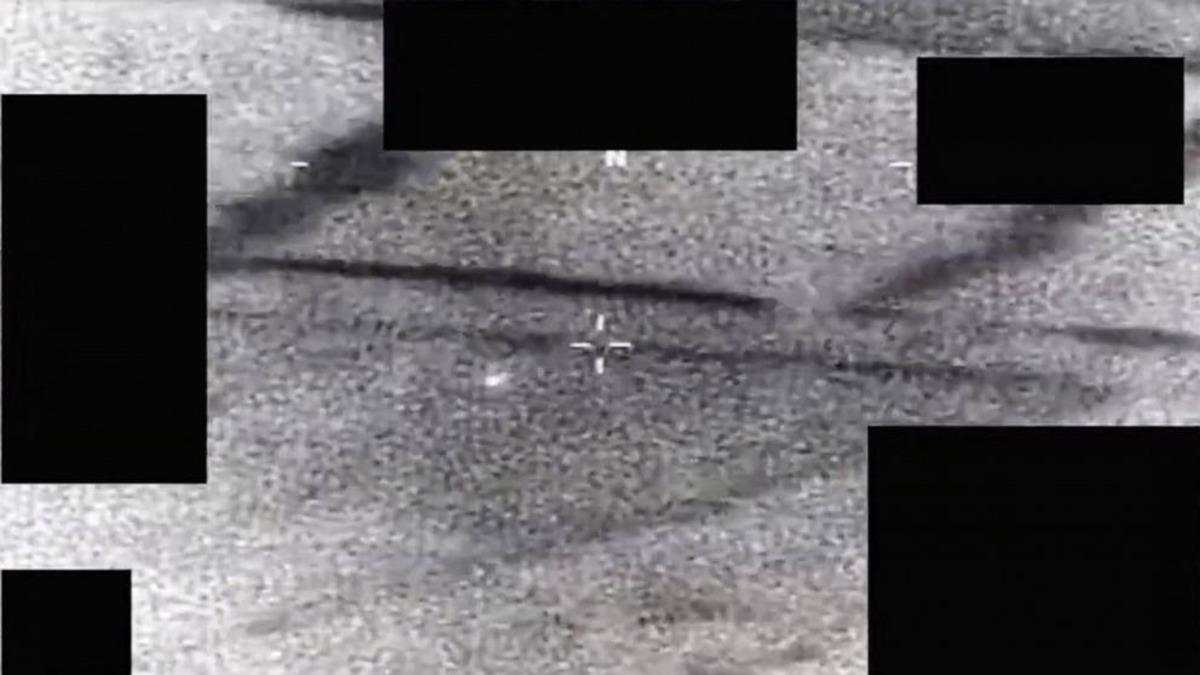 Pentagon yeni UFO kayıtlarını paylaştı! Açıklanamayan görüntüler gündem oldu 3