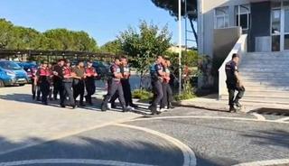 D&uuml;ğ&uuml;nde havaya ateş a&ccedil;an 6 ş&uuml;pheliye g&ouml;zaltı!