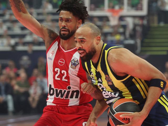 Fenerbah&ccedil;e Beko, Euroleague yarı finalinde Olympiakos'a kaybetti!