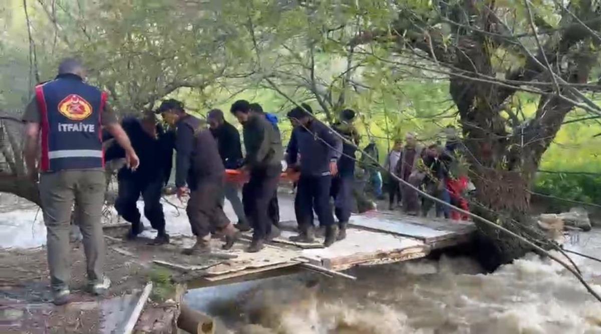 Yüksekovada da pancar toplarken kayalıklardan düşen kadın hayatını kaybetti 1