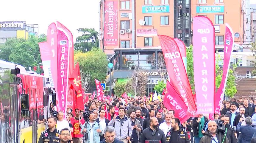 CHP İstanbul İl Başkanlığı y&uuml;r&uuml;y&uuml;ş d&uuml;zenledi