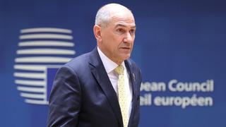 Slovenya'da aşırı sağcı Jansa başbakan seçildi