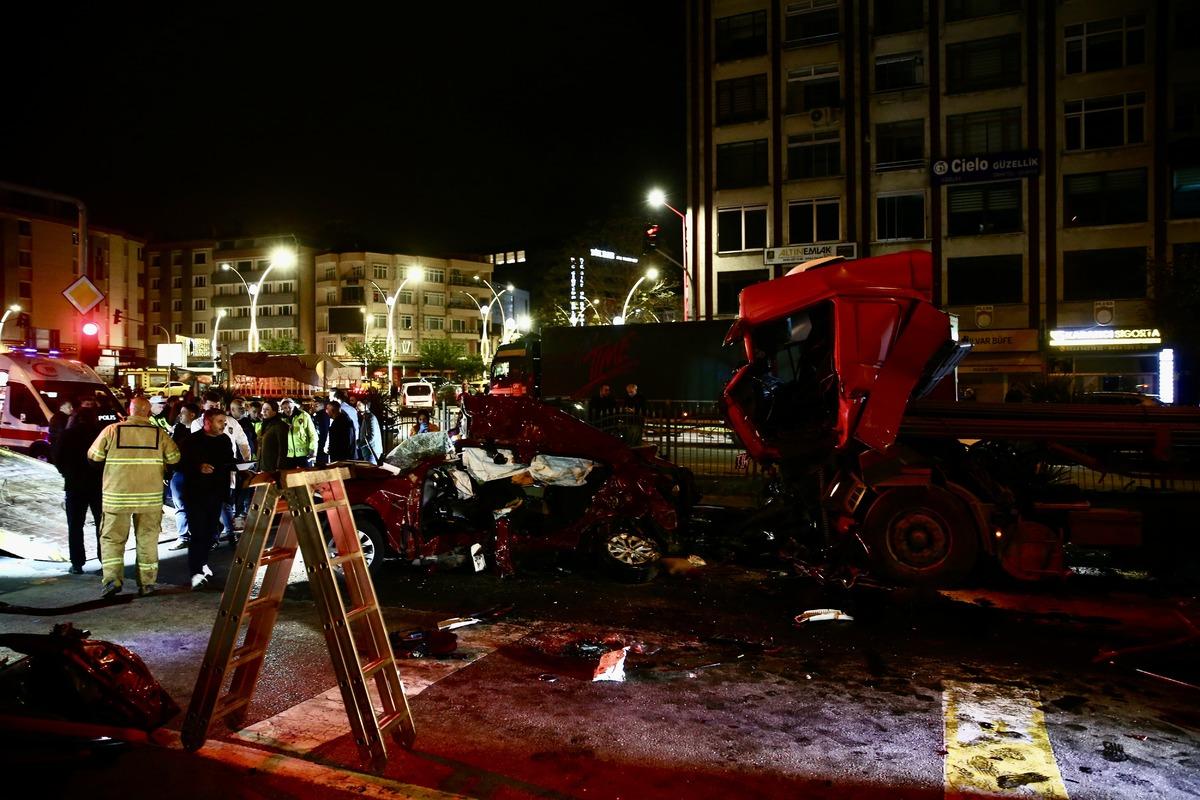 Giresun’dan katliam gibi kaza! 5 kişi öldü, 6 yaralı var 5