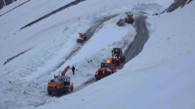 5 aydır kapalı olan Bahçesaray yolunun bugün açılması planlanıyor
