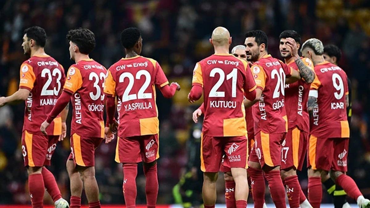 Galatasaray'da kural sonrası ayrılık rüzgarı! 3 isim kesin olarak gidiyor