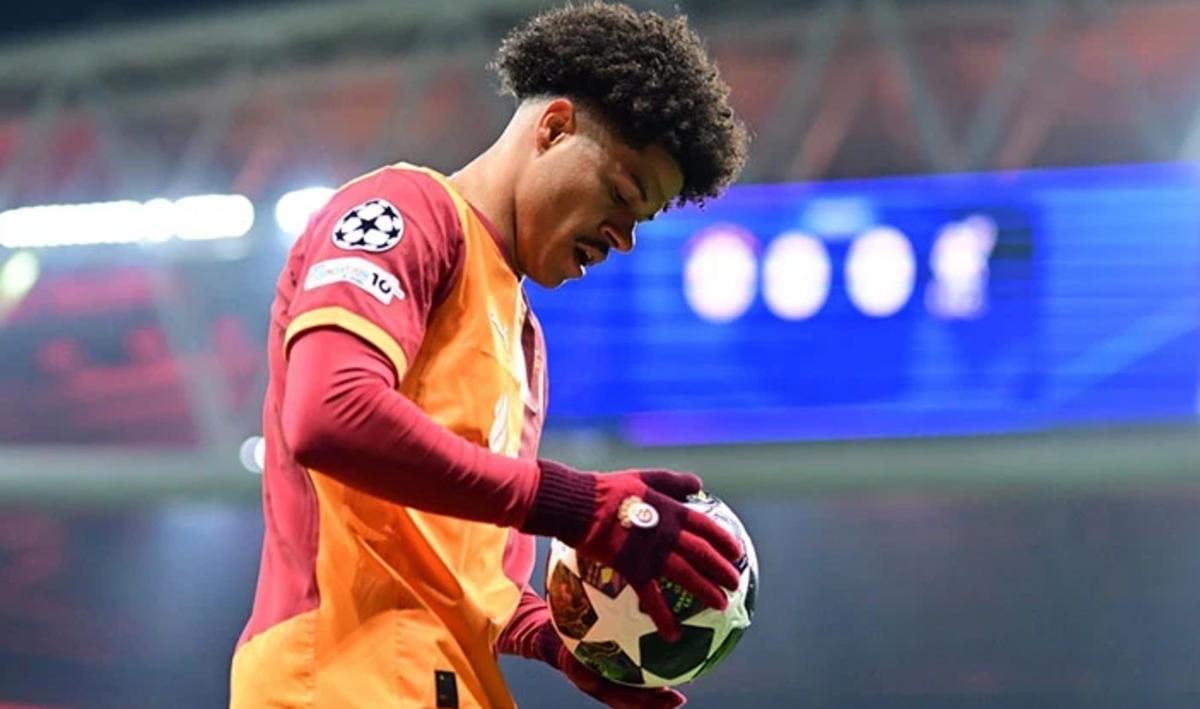 Galatasaray da kural sonrası ayrılık rüzgarı! 3 isim kesin olarak gidiyor 3