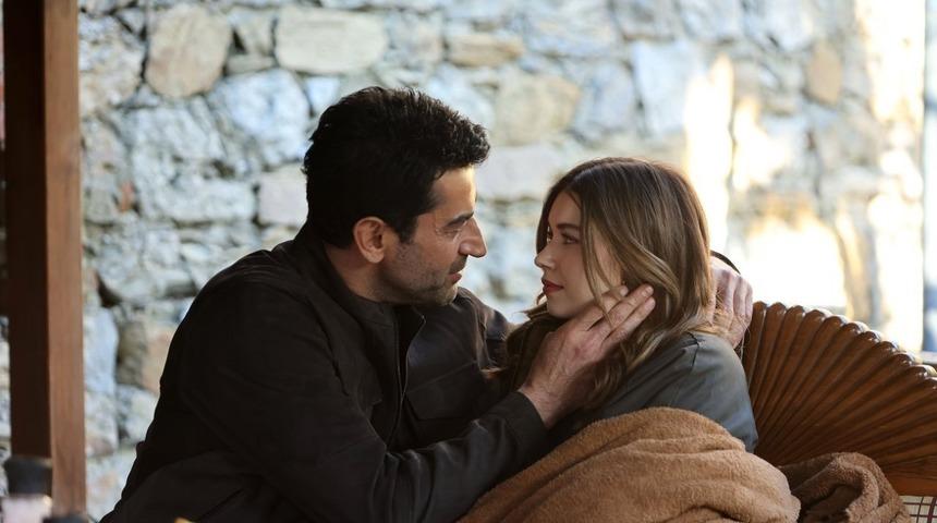 A.B.İ. dizisinde hikaye ve başrol değişiyor! Afra Sara&ccedil;oğlu yerine bakın kim getirilecek 