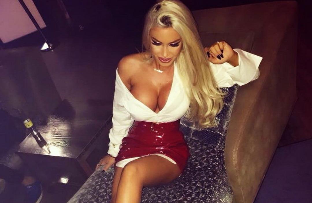 İntihar ettiren &ccedil;ıplak pozdan sonra ilk kez konuştu