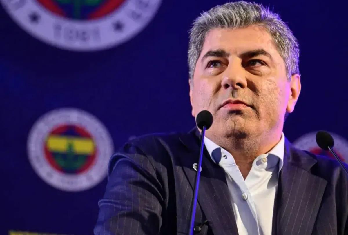 Hakan Safi den Aziz Yıldırım a kürsüden olay gönderme! 2