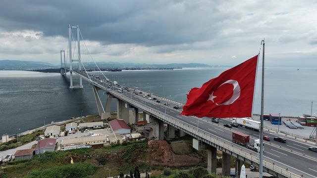 TEM'in Kocaeli geçişinde bayram trafiği yoğunluğu
