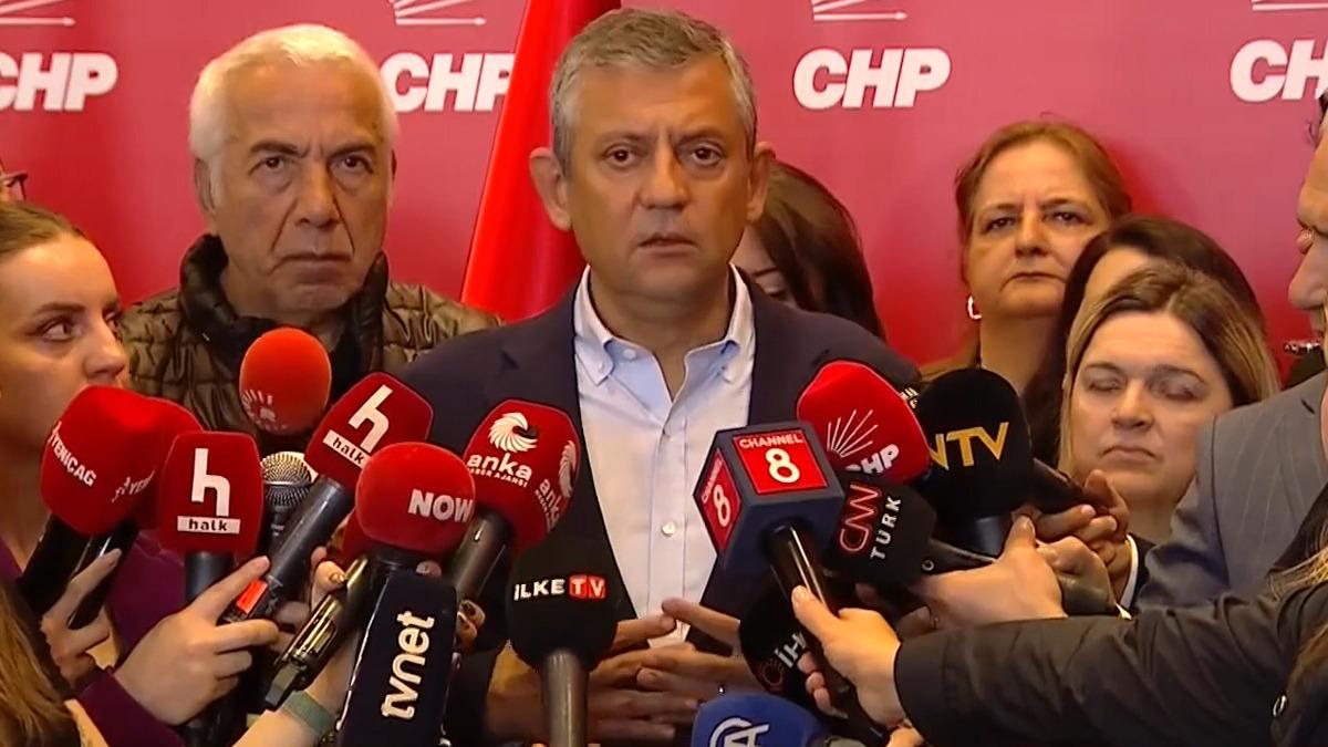 Özel'den 'Uzlaşı yok!' mesajı: 40 gün içinde kurultay toplanmalı