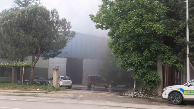 Bursa da sunta fabrikasında yangın &ccedil;ıktı 1