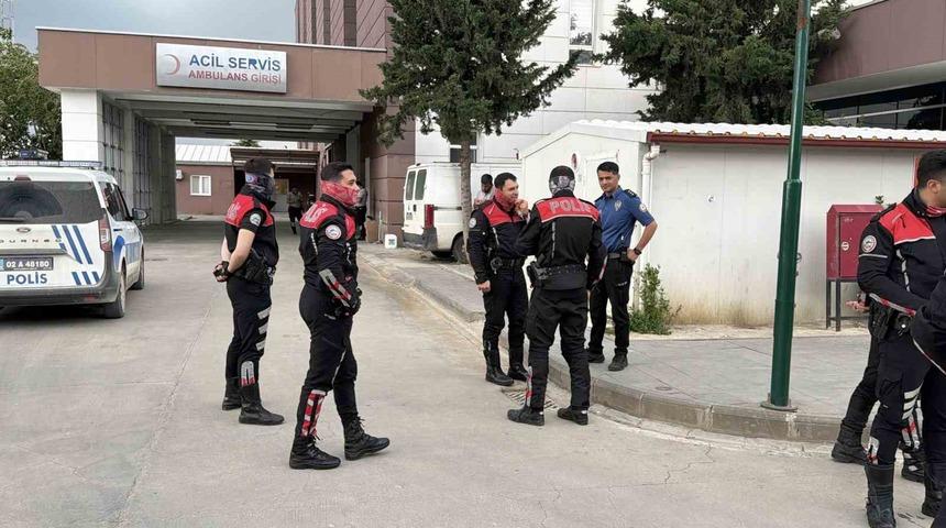 Adıyaman&rsquo;da sopalı, baltalı arazi kavgası: 15 yaralı