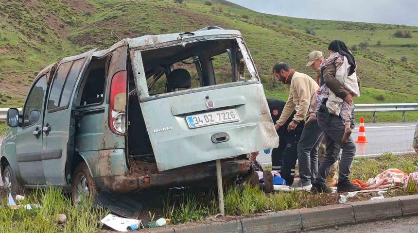 Aşkale&rsquo;de trafik kazası: 7 yaralı