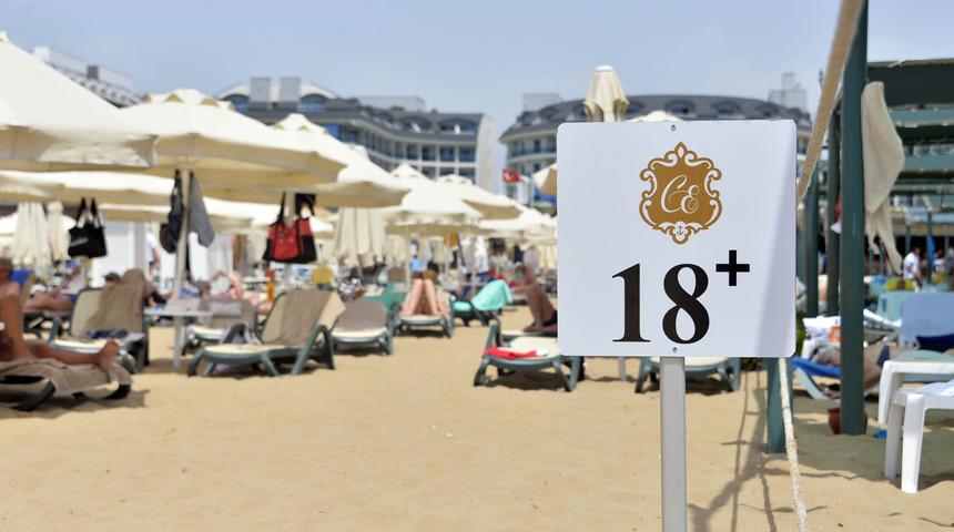 Çiftlerin yeni tercihi '+18 tatil'
