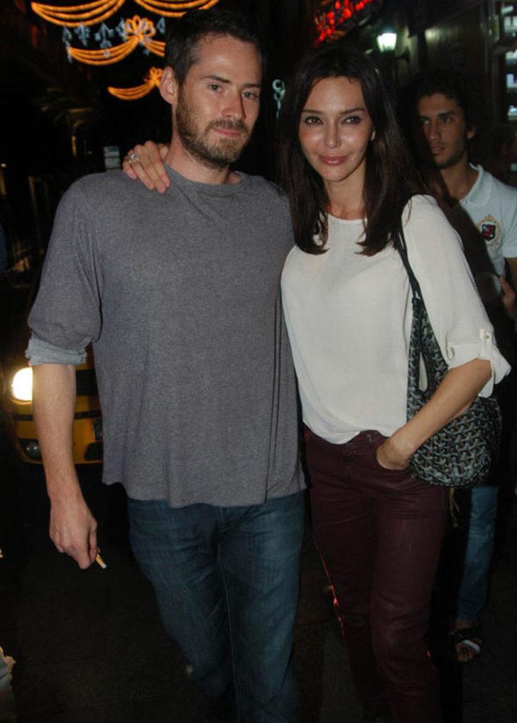 Evliliklerini " Alman usulü' bitirmiş G2