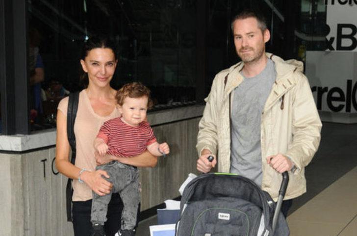 Evliliklerini " Alman usulü' bitirmiş G4