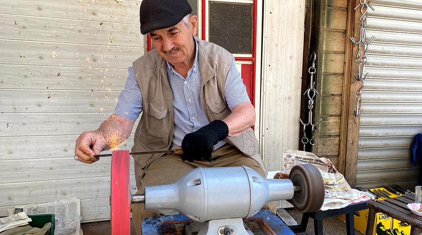 Fiyatı ge&ccedil;en yıla g&ouml;re 10 TL arttı: Yoğunluk başladı, kuyruk oldu