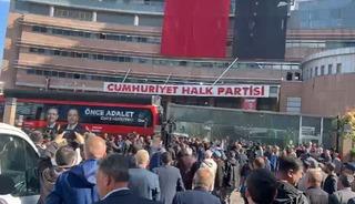 CHP'de gergin g&uuml;n: G&ouml;zler Kılı&ccedil;daroğlu'nun a&ccedil;ıklamasına &ccedil;evrildi
