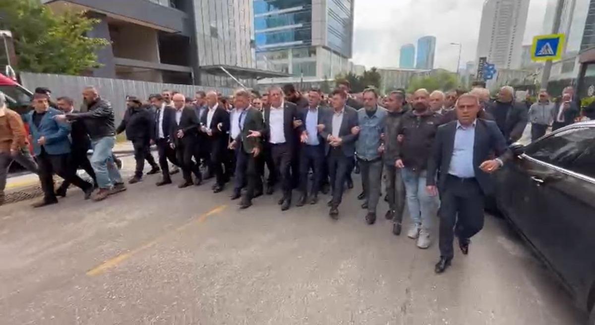 Kılıçdaroğlu nu desteklemişlerdi! "Genel Merkeze polis eşliğinde müdahale" tepkisi 1