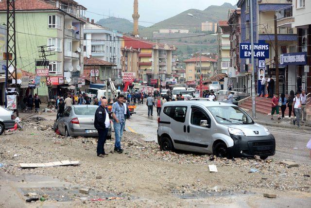 Ankara'da 12 dakikalık sağanak afeti (2)- Yeniden