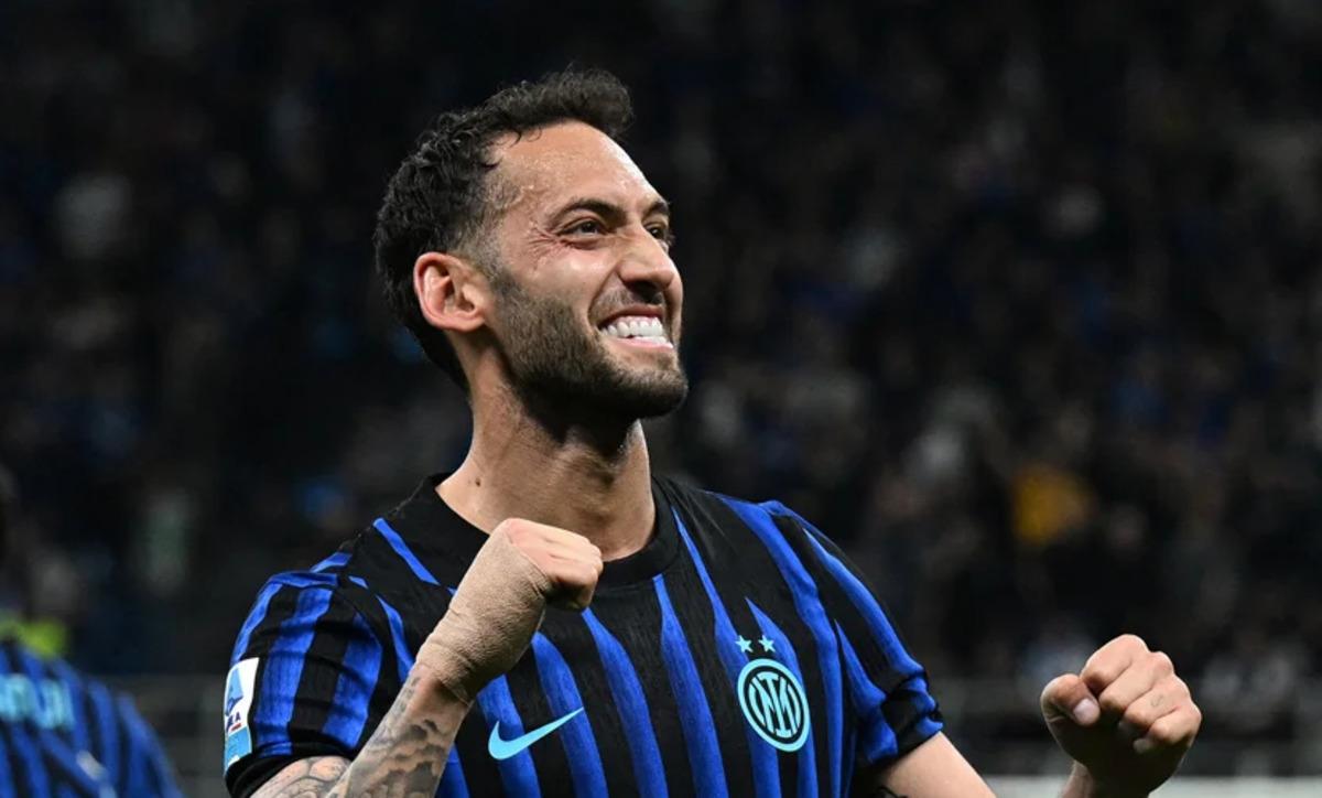 Galatasaray da Hakan Çalhanoğlu bombası! Büyük fedakarlık... 1