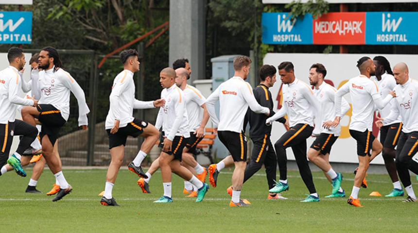 Galatasaray'ın Akhisar maçı kamp kadrosu belli oldu