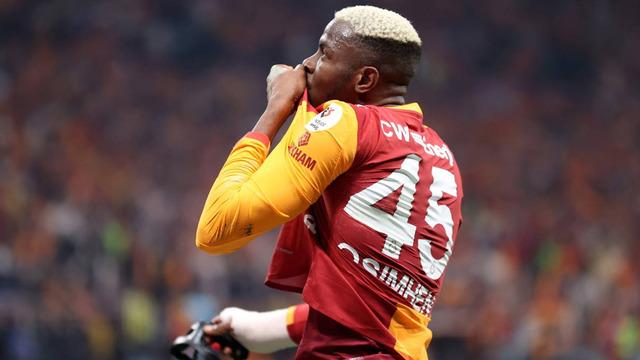 İngiliz efsaneden flaş Osimhen çağrısı: "Türkiye'nin çok üzerinde!"