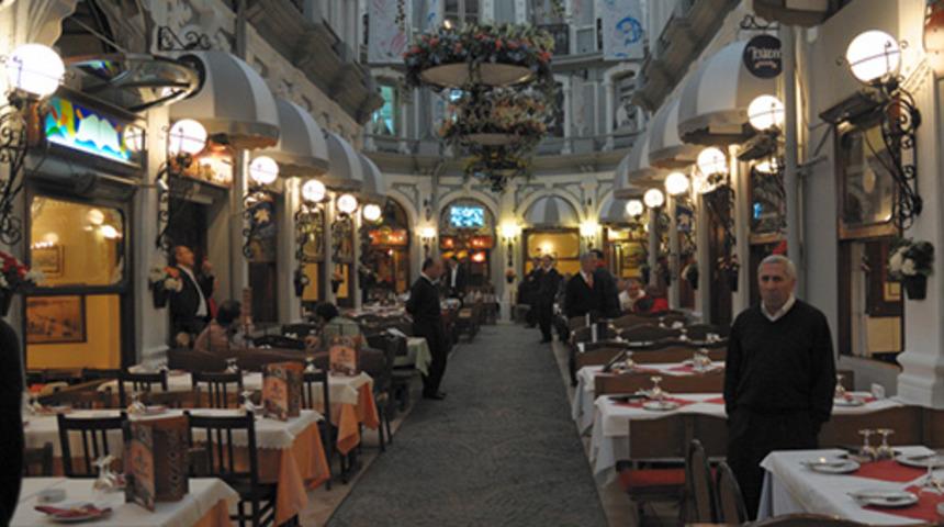 Alkol ve içkiye zam mı geliyor? Rakı, cin ve votkanın vergi oranları artırıldı