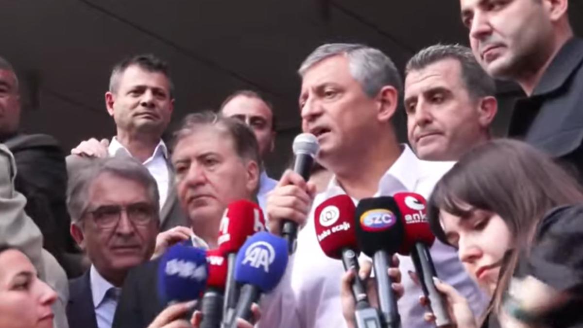 Son dakika! Özgür Özel, Meclis önünden seslendi: Dişimi sıktım, sustum ama yeter! 10