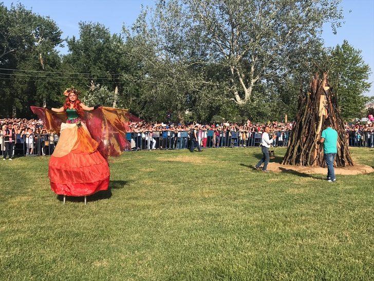 Edirne'de hıdrellez coşkusu! Kakava ateşi yakıldı! G1