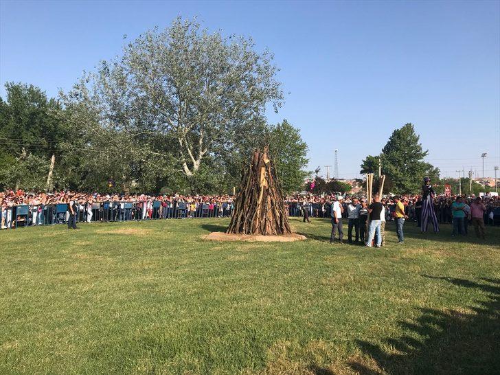Edirne'de hıdrellez coşkusu! Kakava ateşi yakıldı! G3