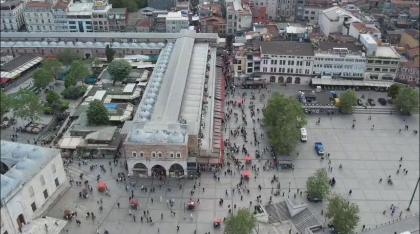 Kurban Bayramı &ouml;ncesi Emin&ouml;n&uuml; havadan g&ouml;r&uuml;nt&uuml;lendi
