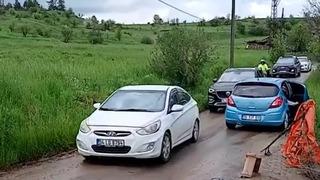 Bolu'da tatilciler köy yollarında yoğunluğa sebep oldu
