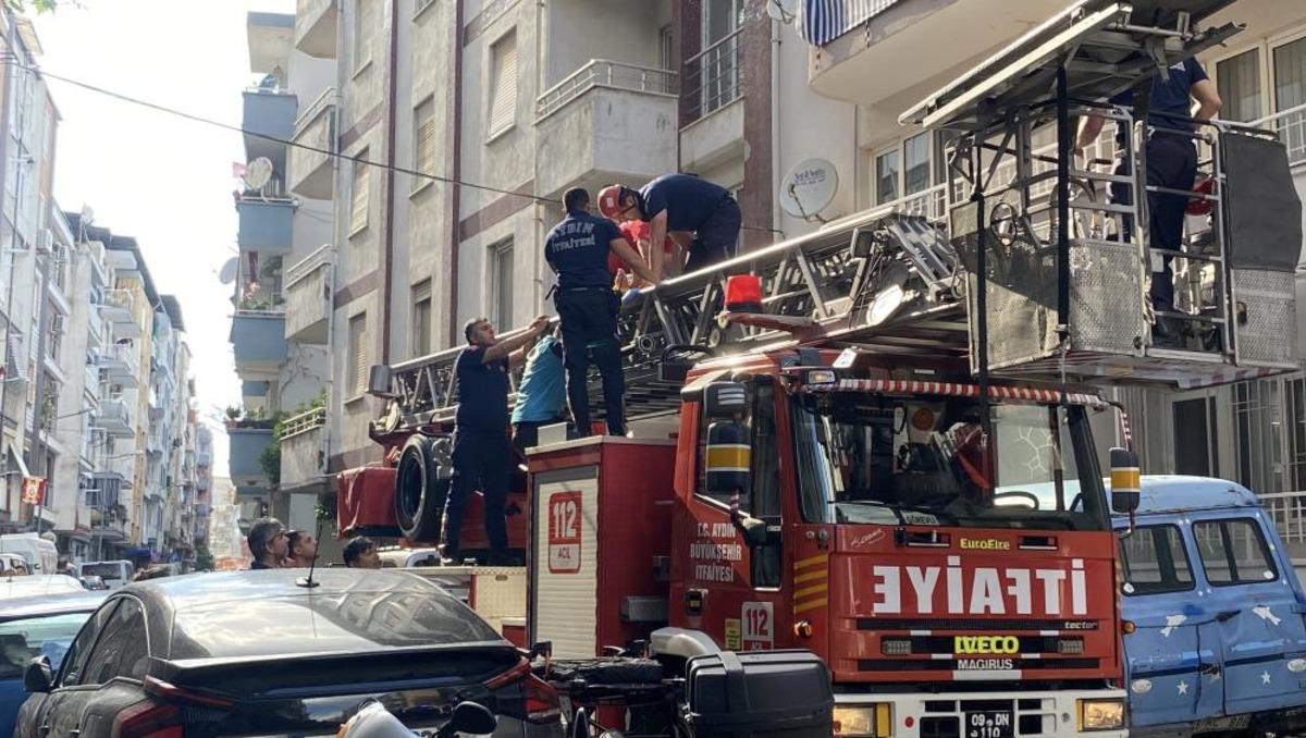 Dar merdivenden indirilemeyen hastanın imdadına itfaiye ekipleri yetişti 1