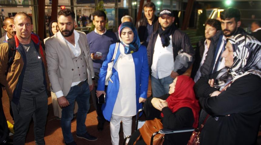 Uçakta yangın paniği: Yolcular tahliye edildi!